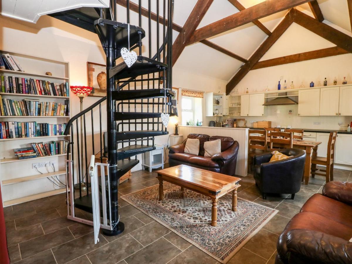 Bwthyn Y Dderwen Oak Cottage Llannor Екстериор снимка